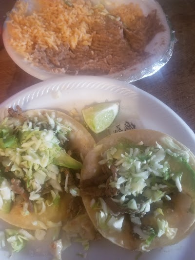 Tres Reyes Taco Shop