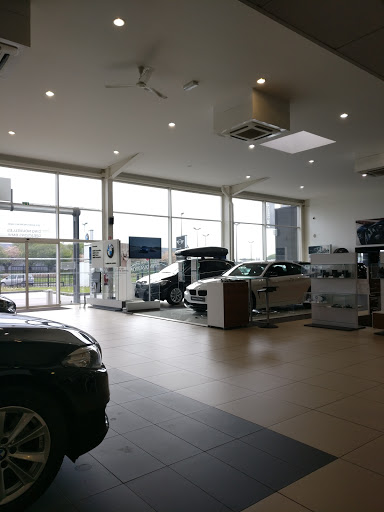 BMW VALMOTORS - VENTE ET SERVICES - Thumbnail