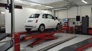 Photo n°1 de Garage Obrecht à Colmar (Magasin de pneus)