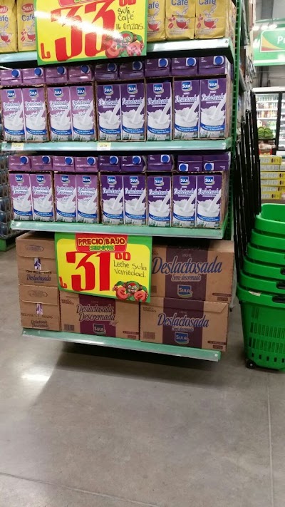 Photos of New Hope Family Pantry
