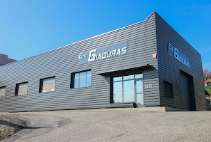 Photo n°1 de Ets Giaouras Rénovation à Nivolas-Vermelle (Entreprise de construction)