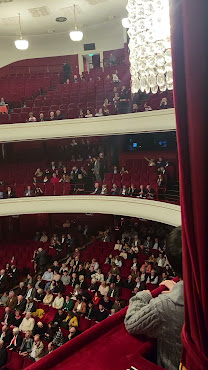 Volksoper Wien by null
