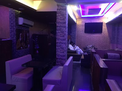 Zafran Cafe,Shesha Bar