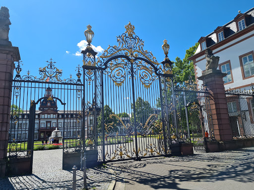 Parking Lot Hanau Castle - Thumbnail