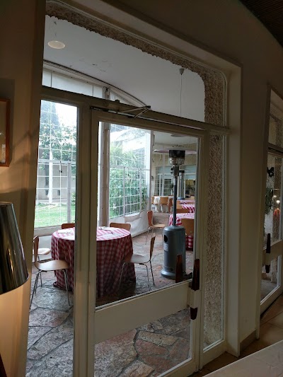 Photos of Belgium House