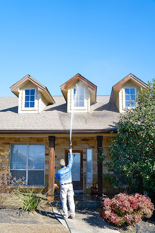 Resilient Pressure Washing