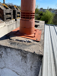 Photo n°25 de AT RENOVATION Couvreur pessac à Pessac (Service de nettoyage et d'entretien)