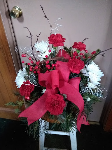 TERRY'S FLORAL TREASURES - Thumbnail
