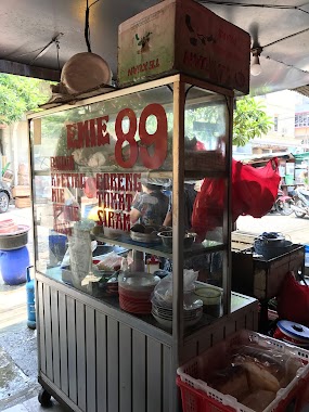 Kedai kopi Teratai, Author: purwanto lim