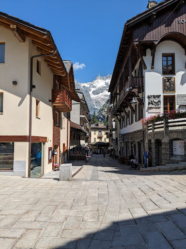 Area Mont Blanc Srl - Thumbnail