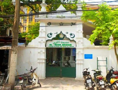 Al Noor Mosque, Author: Abdussamad ARGUNGU Ibrahim Ahmad