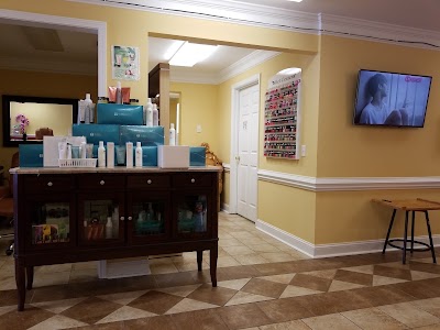 Photos of LV hair & nails beauty salon