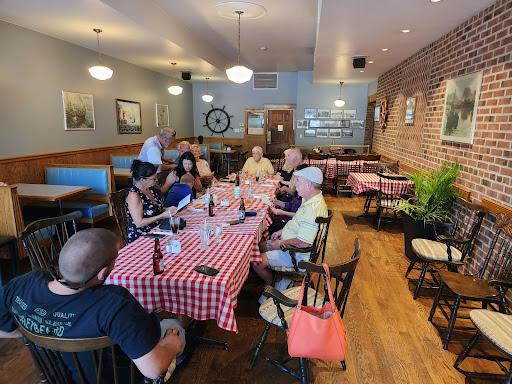 Walters & Neptunes Restaurant - Thumbnail