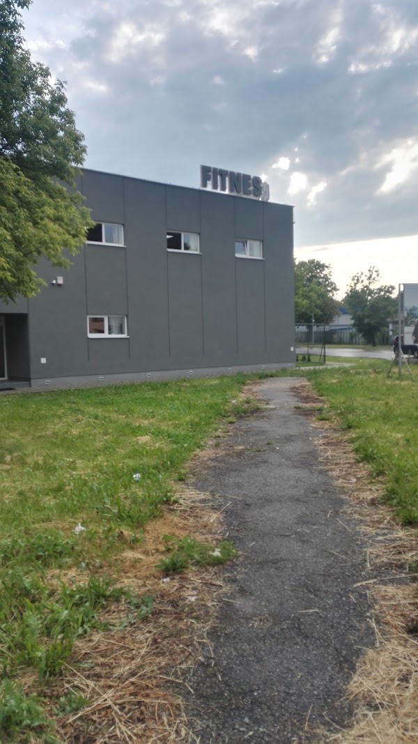 R R Fitness Centrum Stefana Tuceka 19 071 01 Michalovce Slovensko