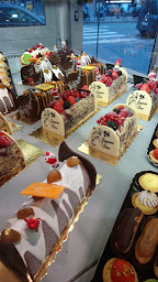 Photo n°24 de Boulangerie Suffren 55 à Paris (Boulangerie)