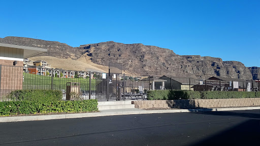 Crescent Bar Vacation Rentals - Thumbnail