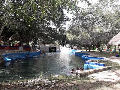 Photos of balneario Acapulquito