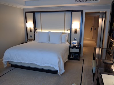 Photos of The Peninsula Chicago