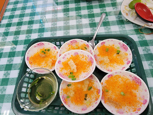 Song Huong Restaurant - Thumbnail