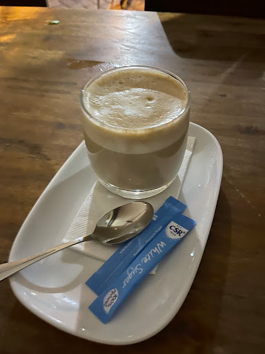Ciro’s - Visual