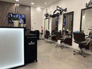 Photo n°1 de Eddy Jrady Coiffure à Paris (Salon de coiffure)