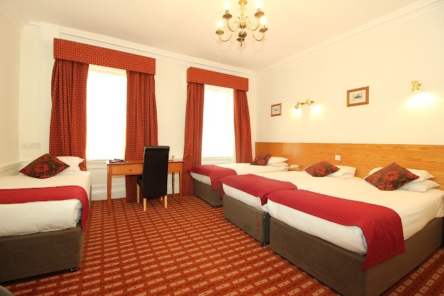 Castle Hotel