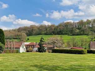 Photo n°8 de Les Salons de l'Embryenne à Embry (Chambre d'hôtes)
