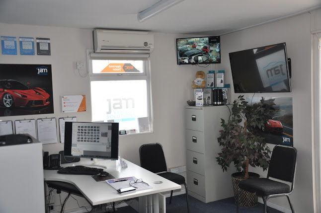 Reviews of J.A.M Vehicle Solutions - New & Used Cars & Vans Northampton in Northampton - Car dealer