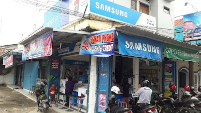 Electronics Store