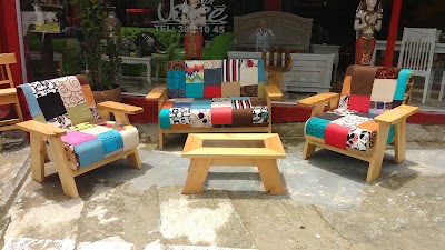 Photos of MUEBLES MEDELLIN RUSTICOS SAN JOSE