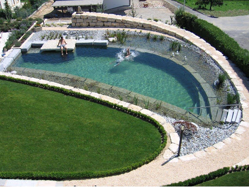 Photo de DesignPool à Dampierre-en-Yvelines (78720)