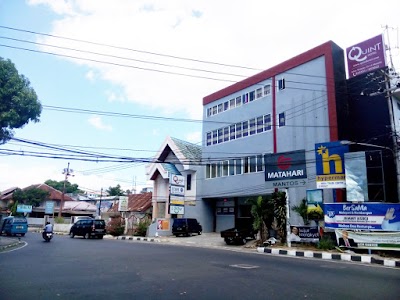 Photos of Loow Mart