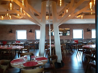 Photos of Ela&iuml;s H&ocirc;tel