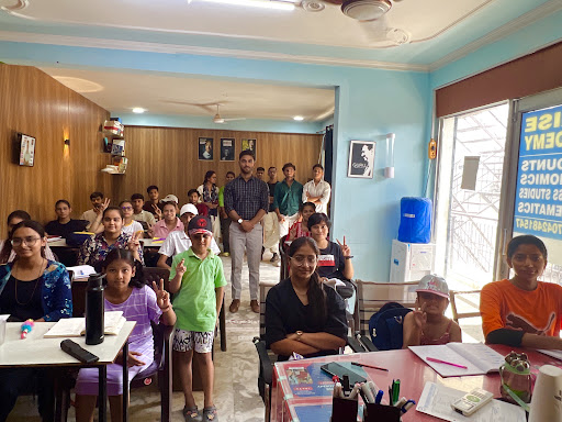 Gallery image 382