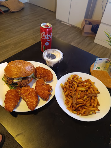 Photo 1 - Mon Burger - Bar à Jeux