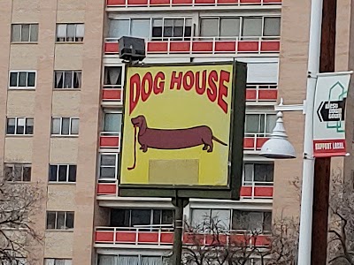 Dog House Drive In