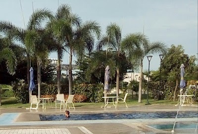 Photos of Urbanizacion Parque Magno