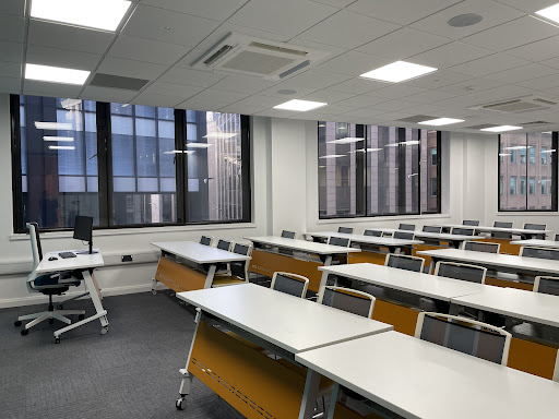 UK College of English Liverpool Street Gallery - United Kingdom