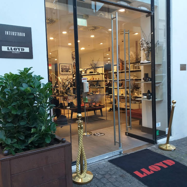 LLOYD SHOES - WWW.LLOYD-SHOP.DK - Skobutik i hjertet af København med Onlineshop