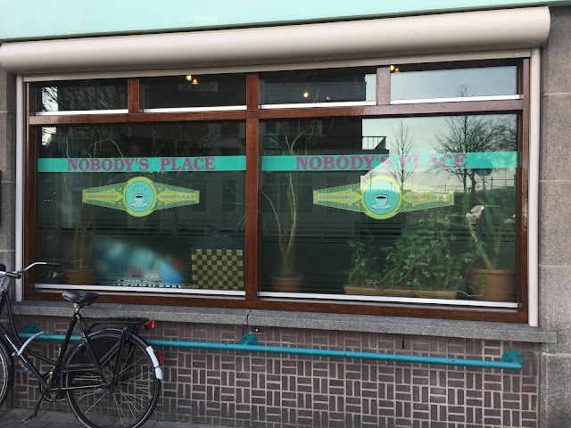 Coffeeshop Nobody’s Place