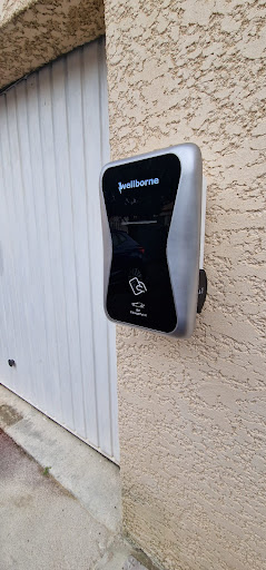 Wellborne Charging Station - Thumbnail