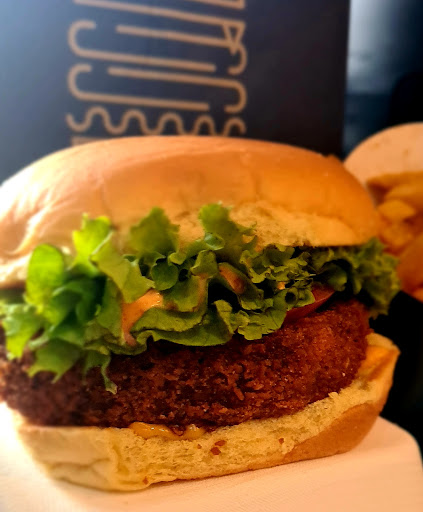 Stakt Better Burgers - Thumbnail