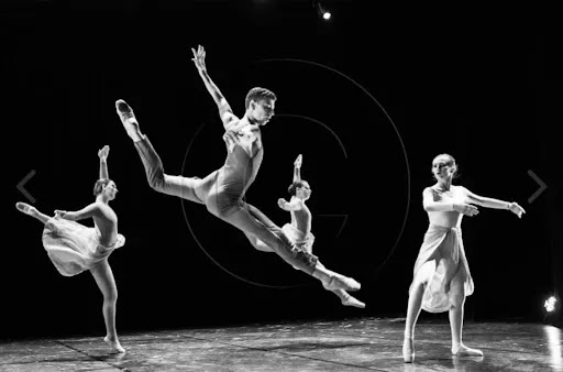 Espace Creation Danse - Edwina Costecalde