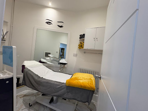 NOSHI'S Beauty Hub & Academy