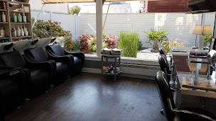 Photo n°20 de Amc coiffure à Quincampoix (Magasin de produits de beauté)