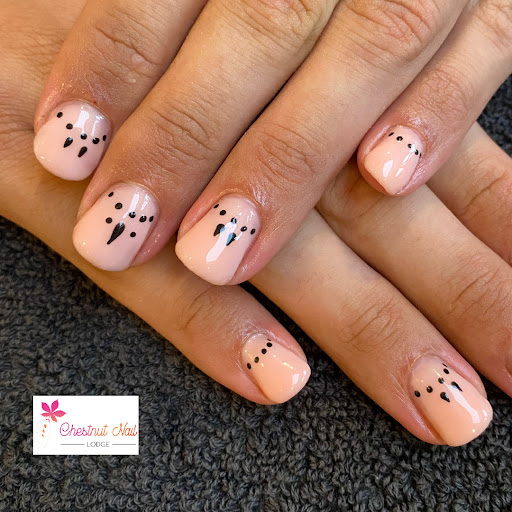 Chestnut Nail Lodge - Thumbnail