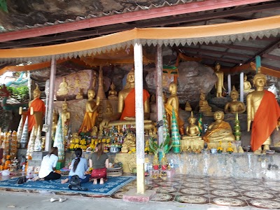 Photos of ວັດຖ້ຳພະ (Tham Phra Temple)