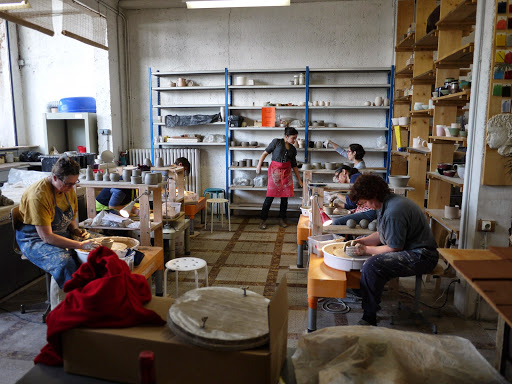 Photo de NATURE d'ARGILE : COURS de poterie et VENTE de céramiques à Saint-Gervais-les-Trois-Clochers (86230)