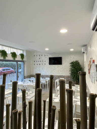 Pizzeria Nuvola Gallery - Italy