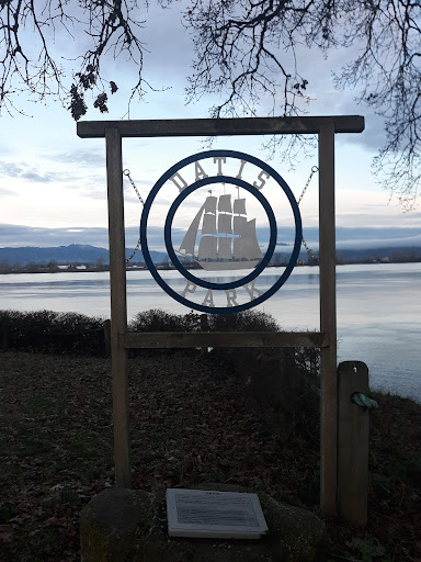 Datis Park - Visual
